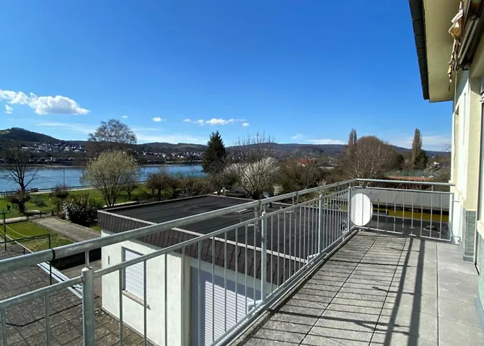 Rheinblick 招待所 布劳巴赫