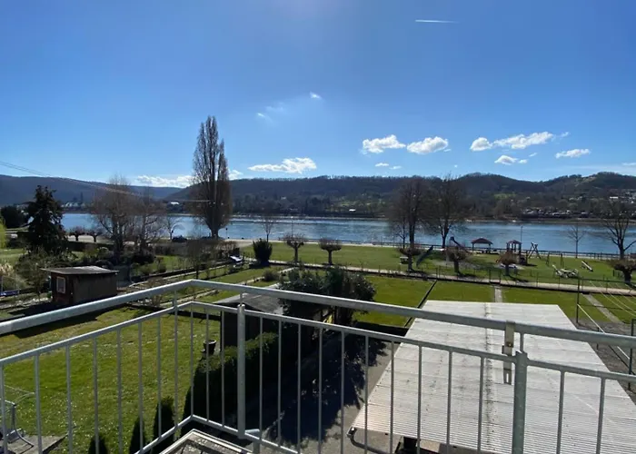 招待所 Rheinblick 布劳巴赫