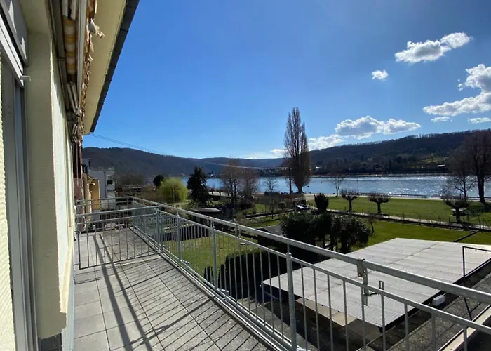 Rheinblick 招待所